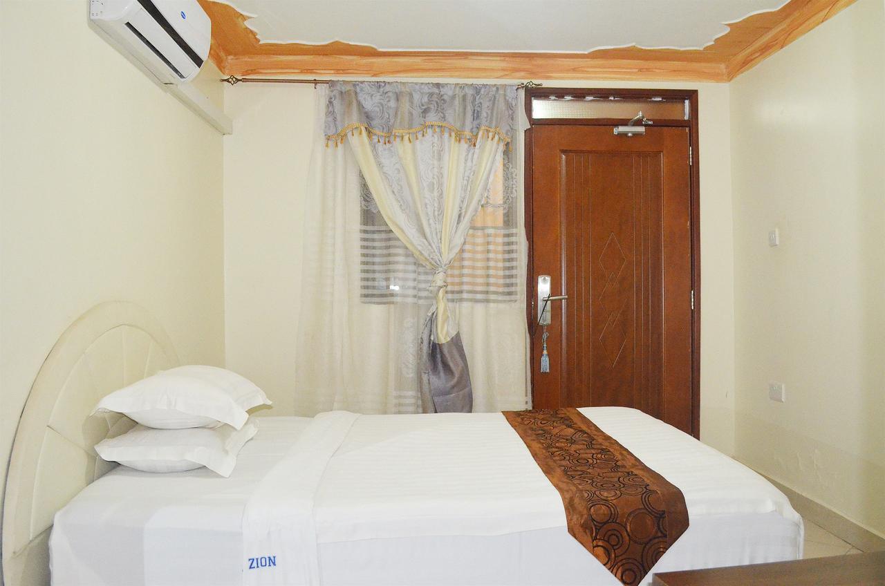 Mt. Zion Hotel Annex Кампала Екстер'єр фото